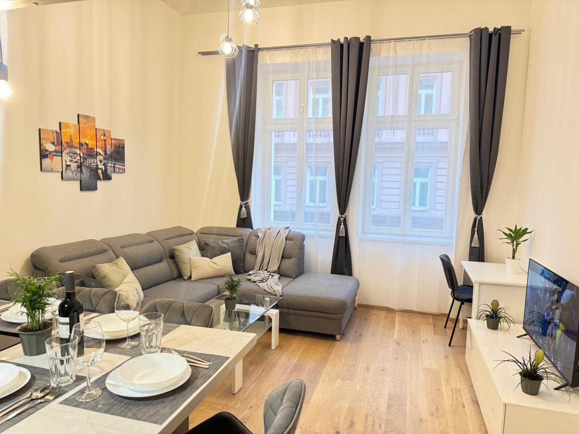 Free Parking - Cozy Apartment Near Vysehrad Railway Bridge Прага Екстер'єр фото