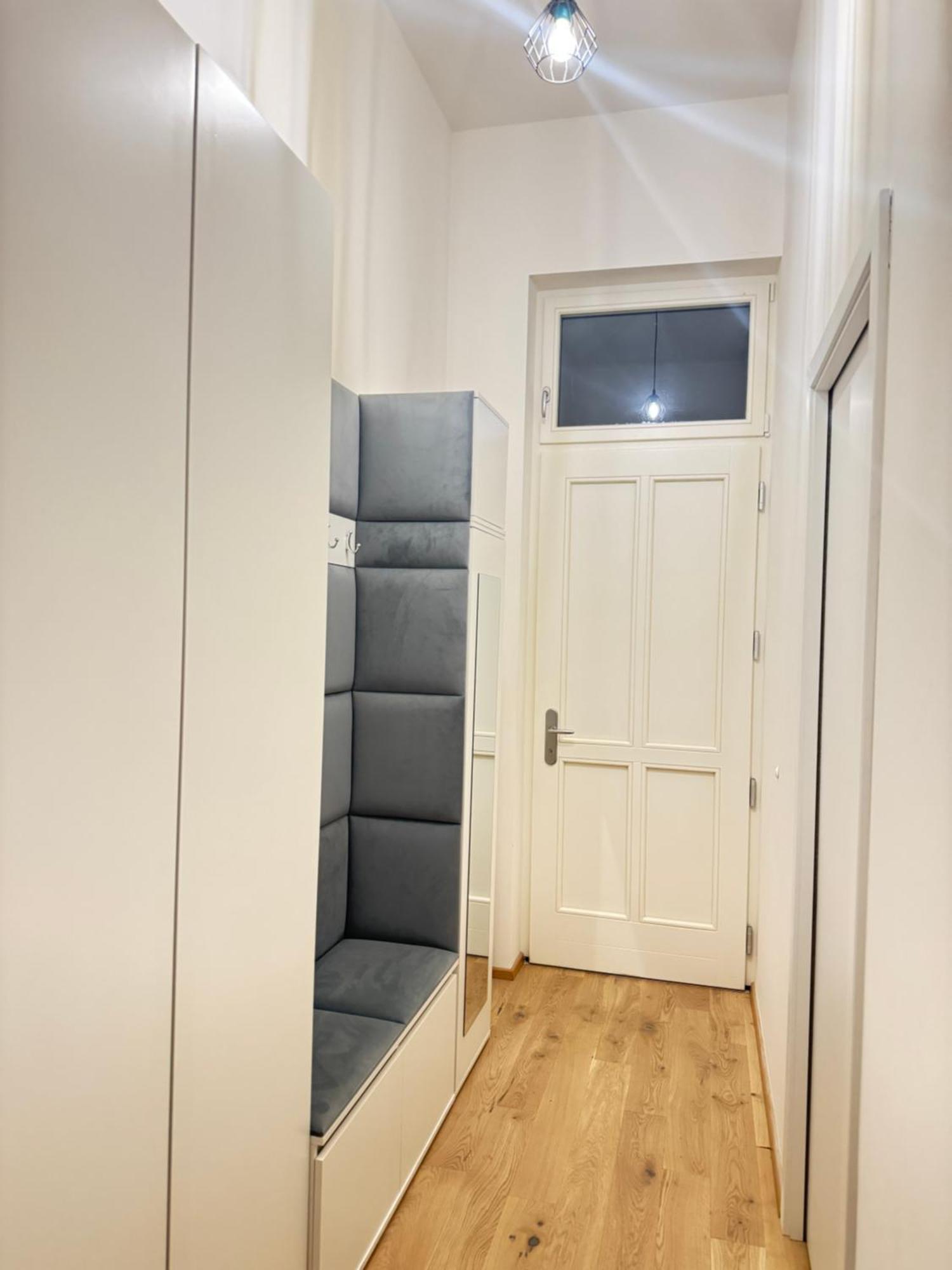 Free Parking - Cozy Apartment Near Vysehrad Railway Bridge Прага Екстер'єр фото