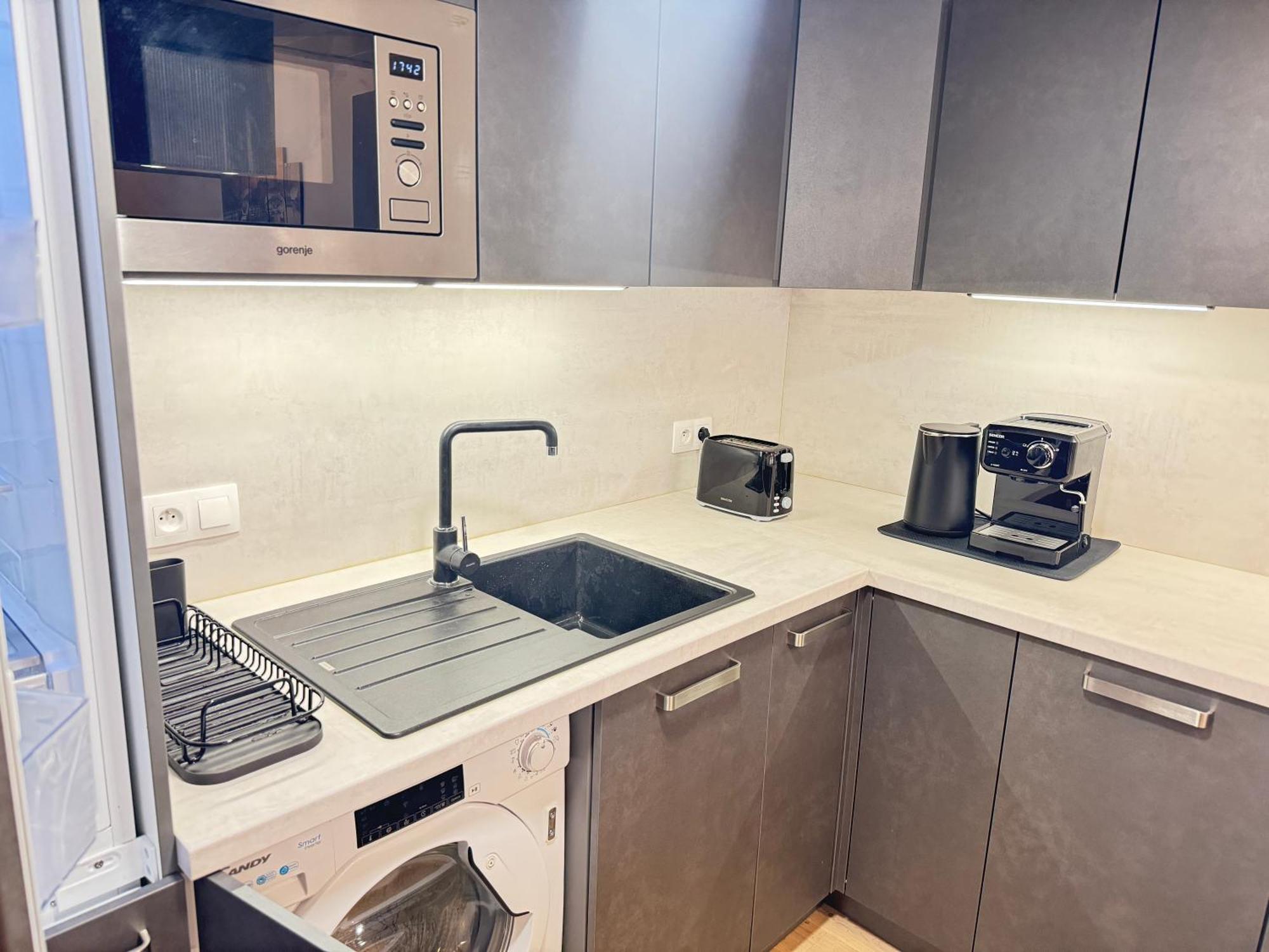 Free Parking - Cozy Apartment Near Vysehrad Railway Bridge Прага Екстер'єр фото